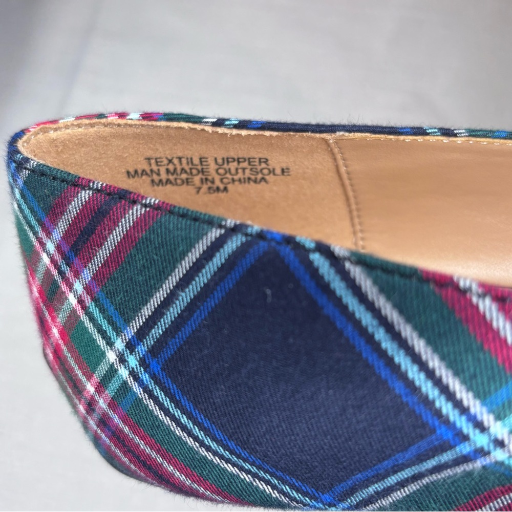 Talbots NWOT Plaid Flats with Silver and Pearl Embellishments W 7.5 - Picture 7 of 8